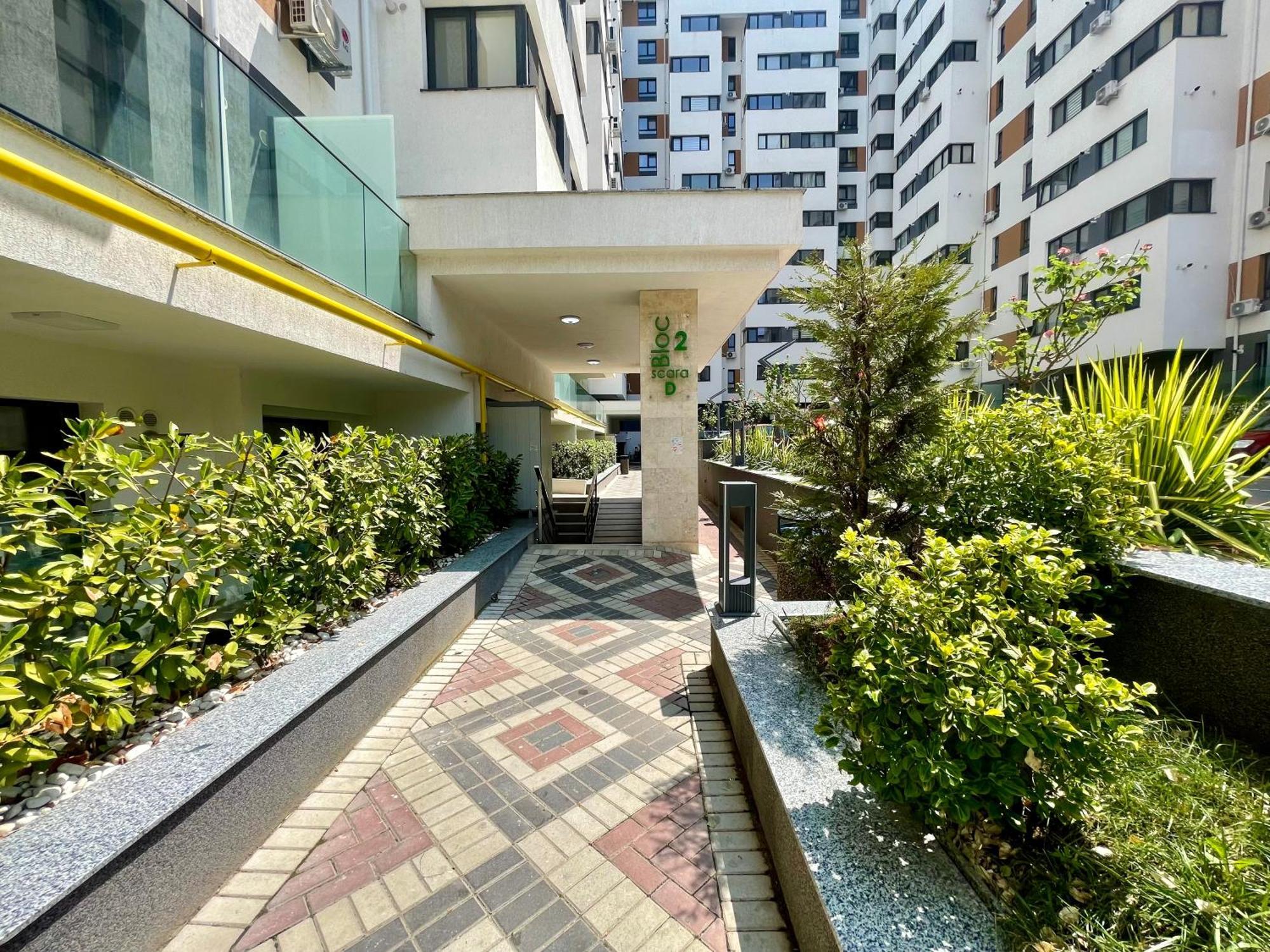 Adress P4 Apartment